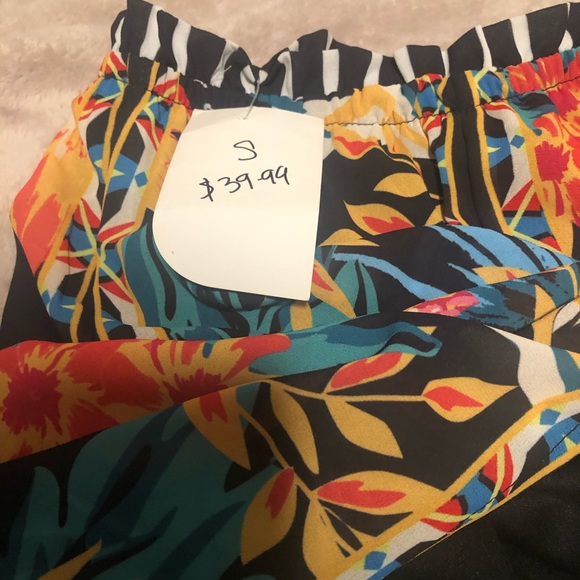 COPY - 2 pc set - skirt and top - Picture 6 of 7